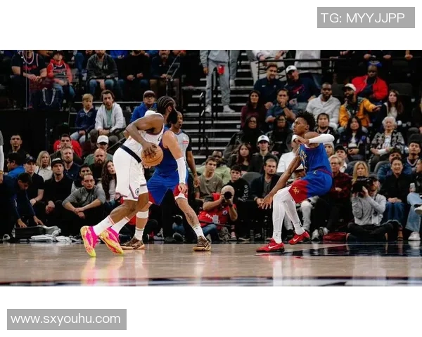 快船与太阳激战正酣NBA直播精彩瞬间回顾与分析 快船与太阳激战正酣NBA直播精彩瞬间回顾与分析