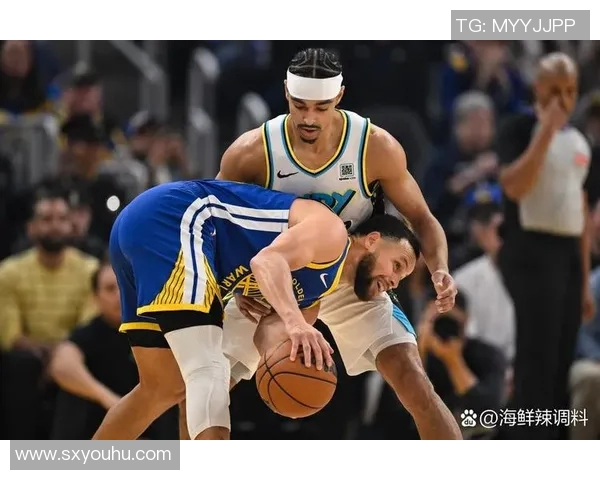 勇士与爵士激战五场季后赛回顾精彩瞬间与关键时刻分析 勇士与爵士激战五场季后赛回顾精彩瞬间与关键时刻分析