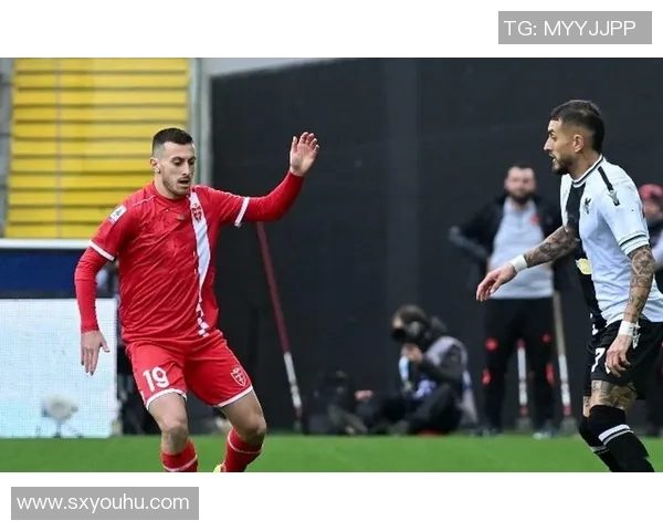 卢顿对曼联比赛前瞻及胜负预测分析，谁能在英超赛场笑到最后